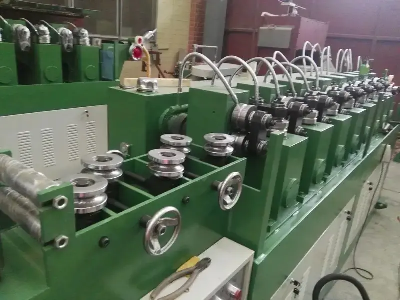 „Rolling Mill“ presavimo sistemos sąrankos veikimas ir pranašumai